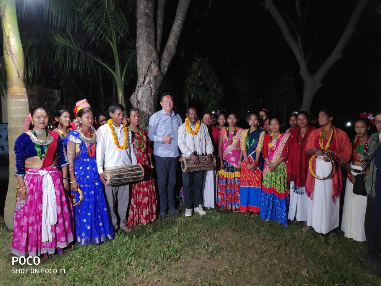 Rhino Lodge Bardia Pvt Ltd Bardiya Luaran gambar