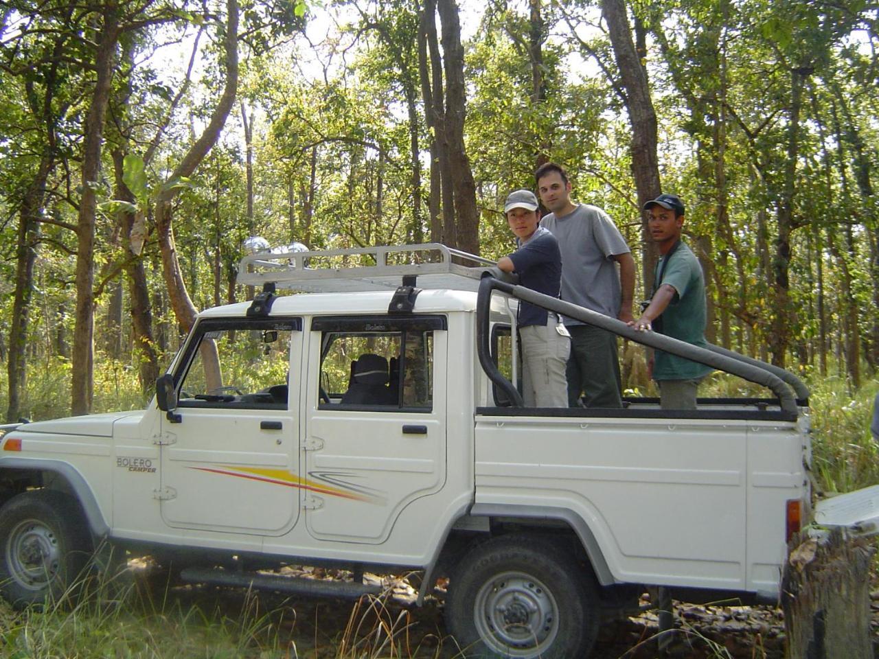 Rhino Lodge Bardia Pvt Ltd Bardiya Luaran gambar