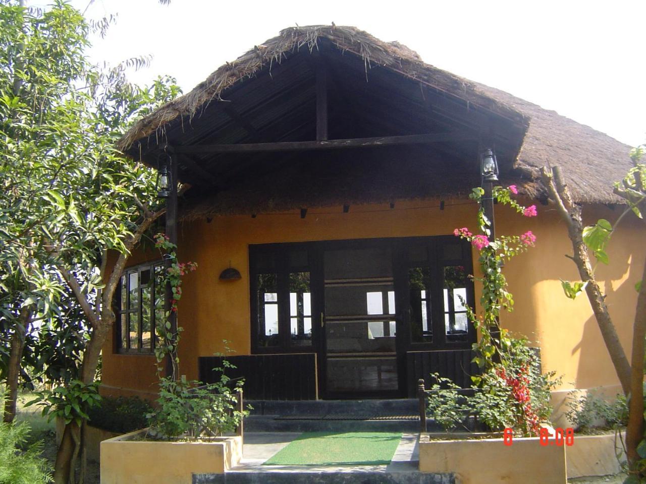 Rhino Lodge Bardia Pvt Ltd Bardiya Luaran gambar