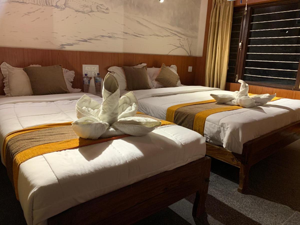 Rhino Lodge Bardia Pvt Ltd Bardiya Luaran gambar